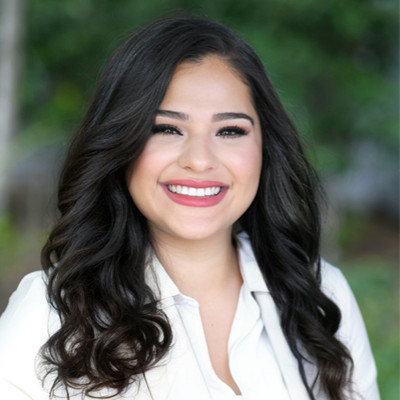 Picture of Cristal Lopez, mental health therapist in California