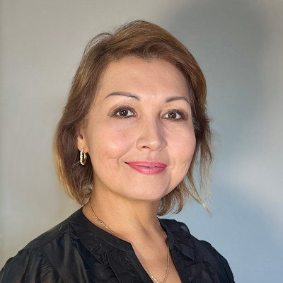 Picture of Elmira Abisheva, mental health therapist in California