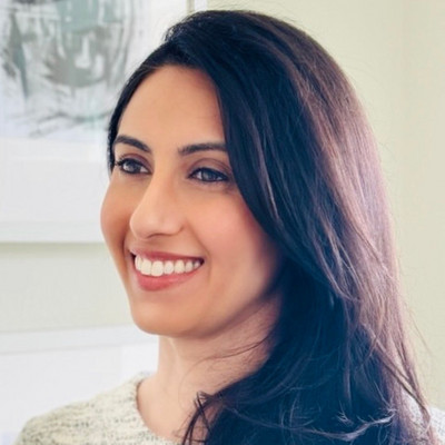 Picture of Sadaf Mayet, mental health therapist in California