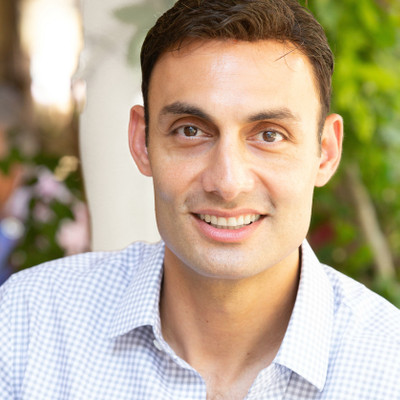 Picture of Babak Karimbeik, mental health therapist in California