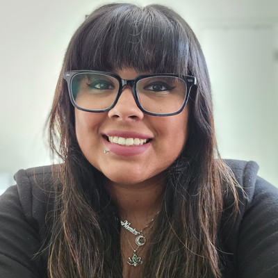 Picture of Karina Manrriquez, mental health therapist in California