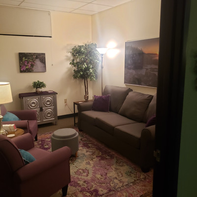 Therapy space picture #1 for Relationship Therapy Center, mental health therapist in California