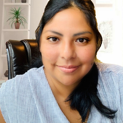 Picture of Ana Zuniga, therapist in California