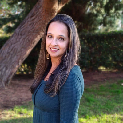 Picture of Anoushey Khan, therapist in California