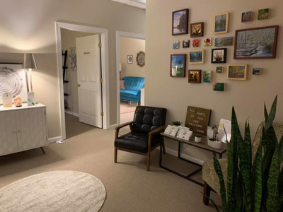 Therapy space picture #2 for Taylor Eron, therapist in North Carolina