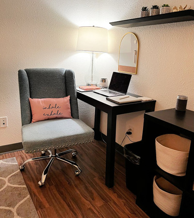 Therapy space picture #5 for Julia Poole, LMSW, PMH-C, therapist in Arizona