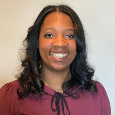 Picture of Shalayne McMillian, therapist in Illinois