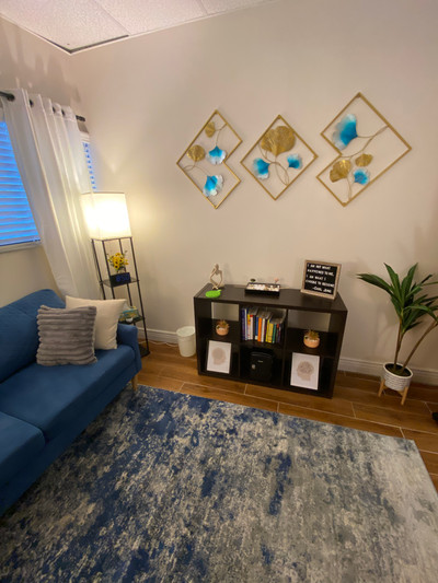 Therapy space picture #1 for Vanessa Garcia, mental health therapist in Florida